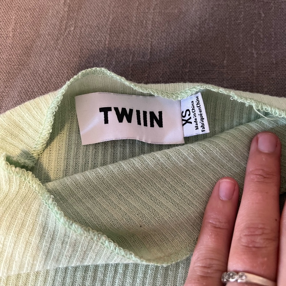 TWIIN shirt - Picture 2 of 16